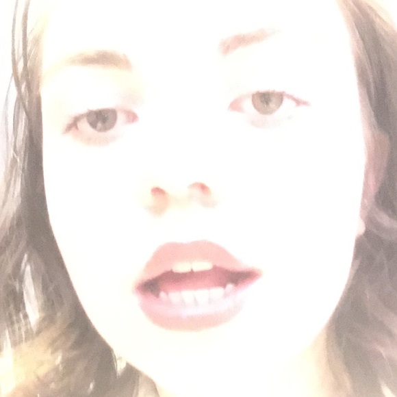 Meet your Posher, Lida - Picture 1 of 1